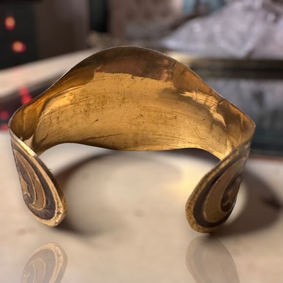 Vintage Brass Hand Painted TAURUS Zodiac Astrology Cuff Bracelet - Picture 7 of 9